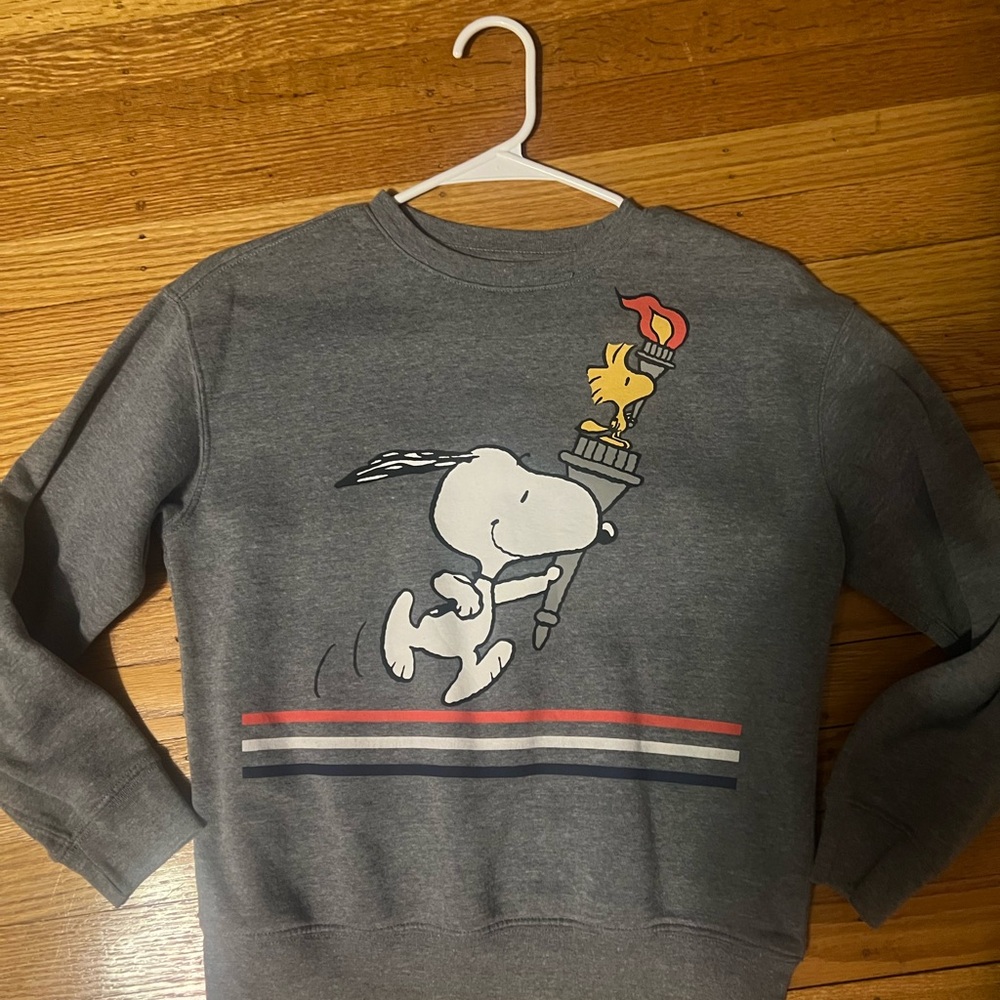 Old Navy Gray Snoopy & Woodstock Olympics Graphic Crewneck Sweatshirt